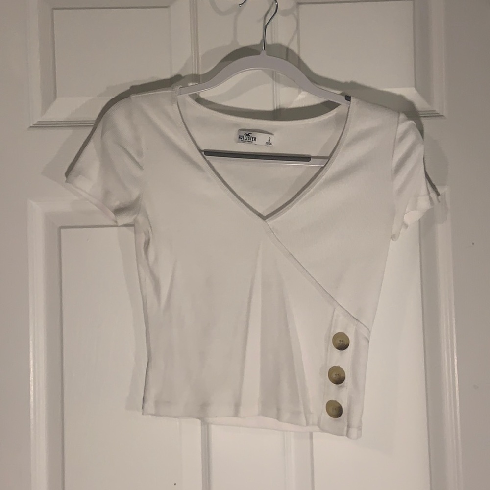 Small White Hollister V-Neck